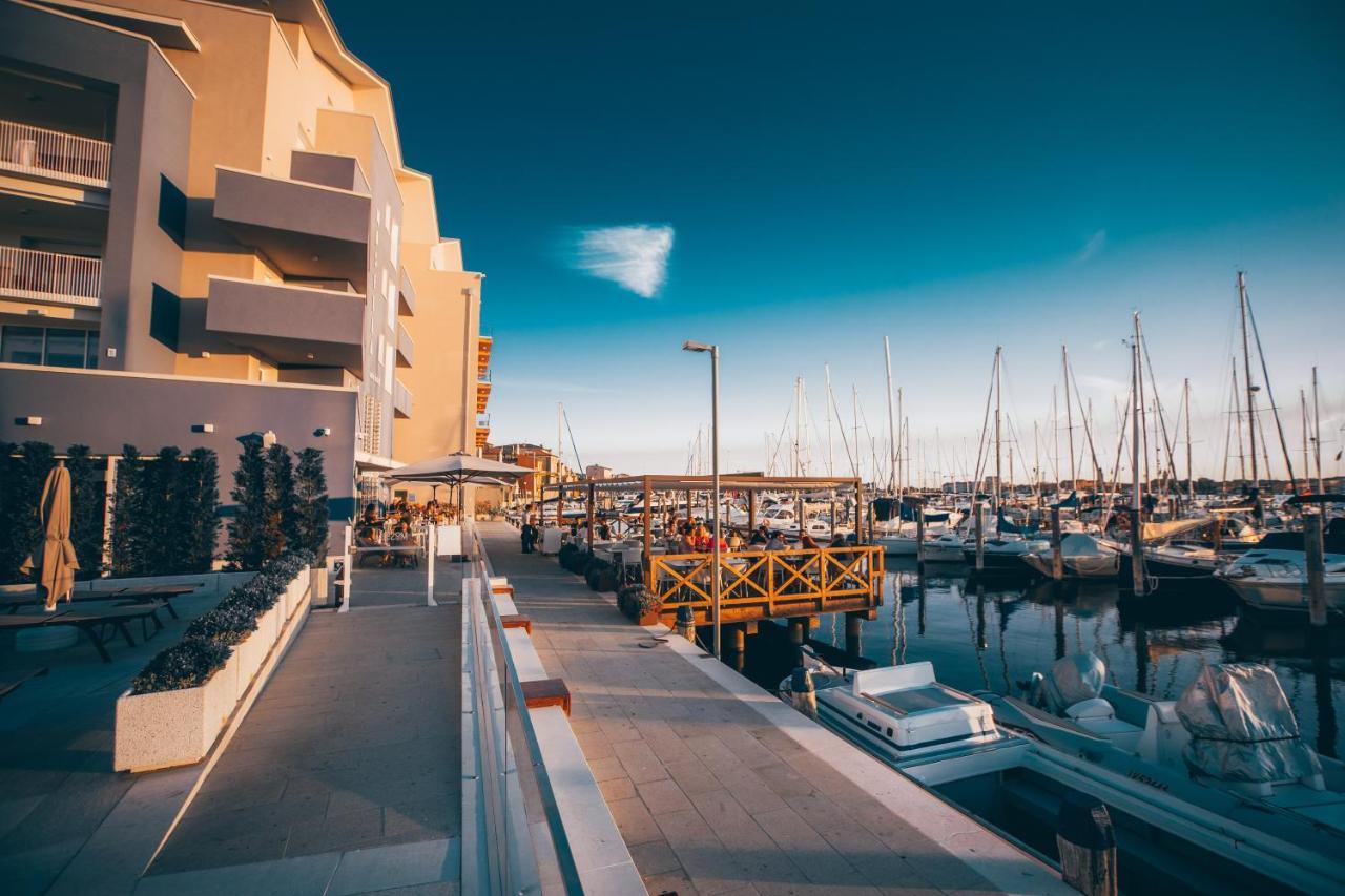 Mosella Suite Hotel Sottomarina Ngoại thất bức ảnh