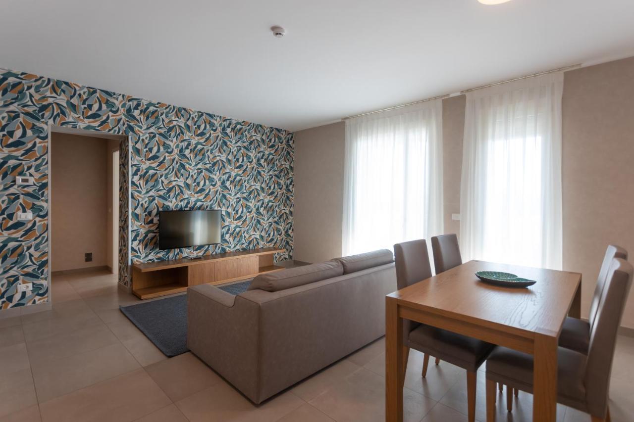Mosella Suite Hotel Sottomarina Ngoại thất bức ảnh