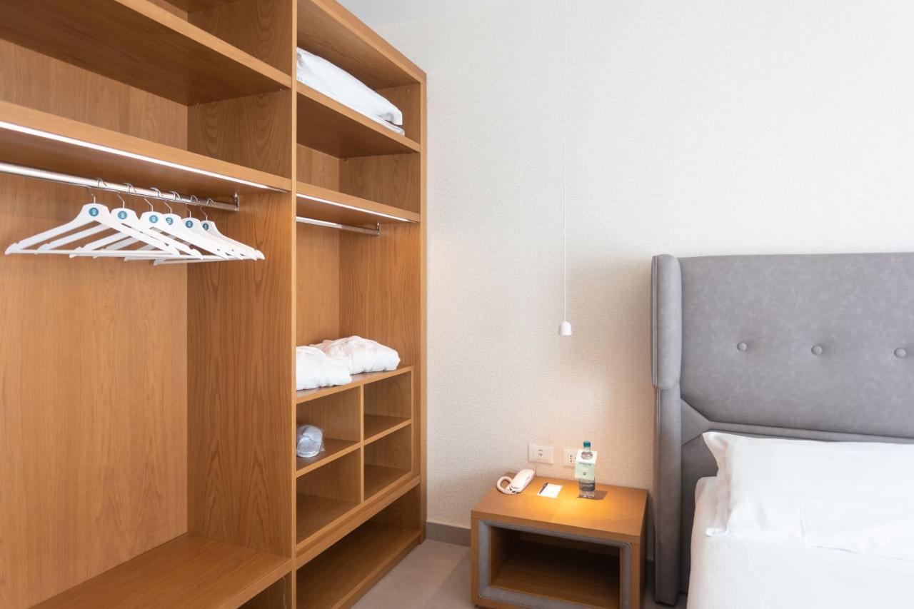 Mosella Suite Hotel Sottomarina Ngoại thất bức ảnh