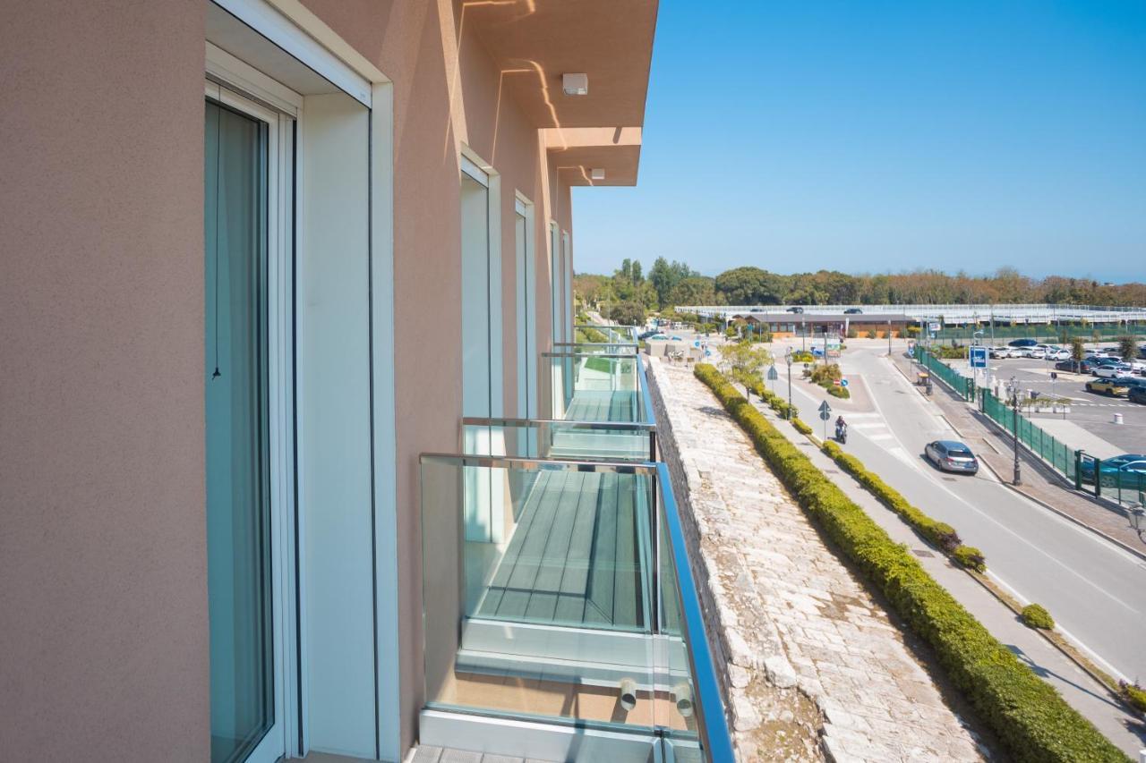 Mosella Suite Hotel Sottomarina Ngoại thất bức ảnh