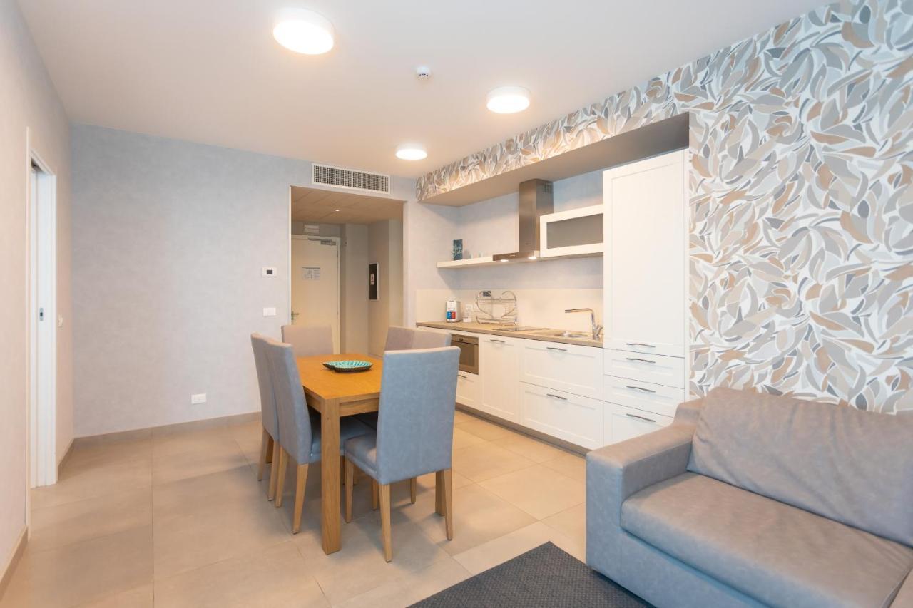 Mosella Suite Hotel Sottomarina Ngoại thất bức ảnh